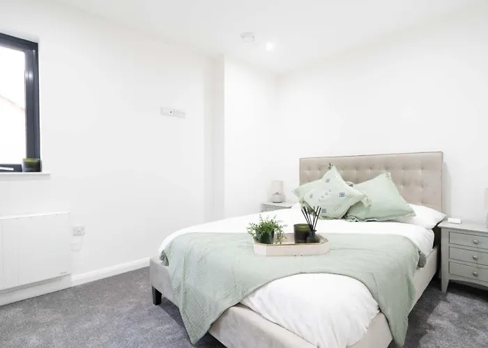 Exquisite City Centre Apartment